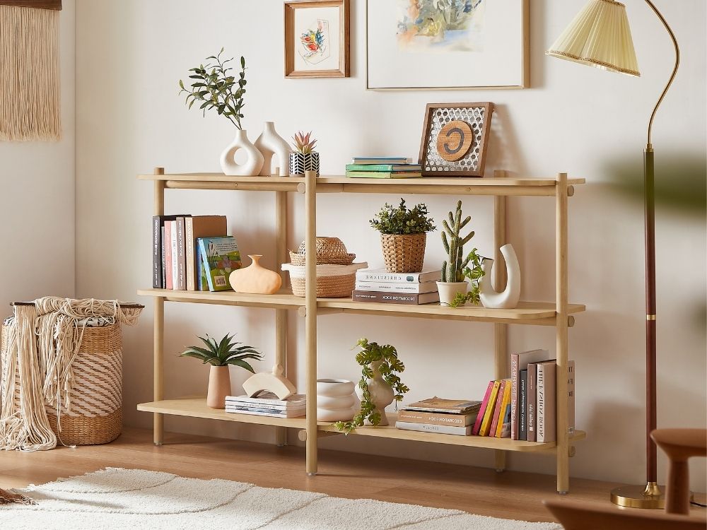 Lola Bookshelf