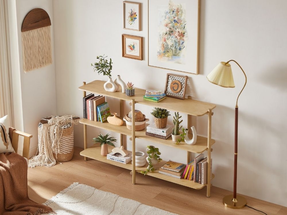 Lola Bookshelf