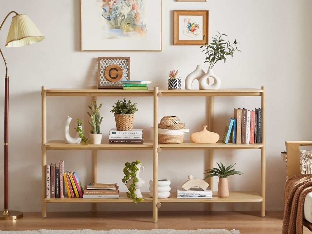 Lola Bookshelf