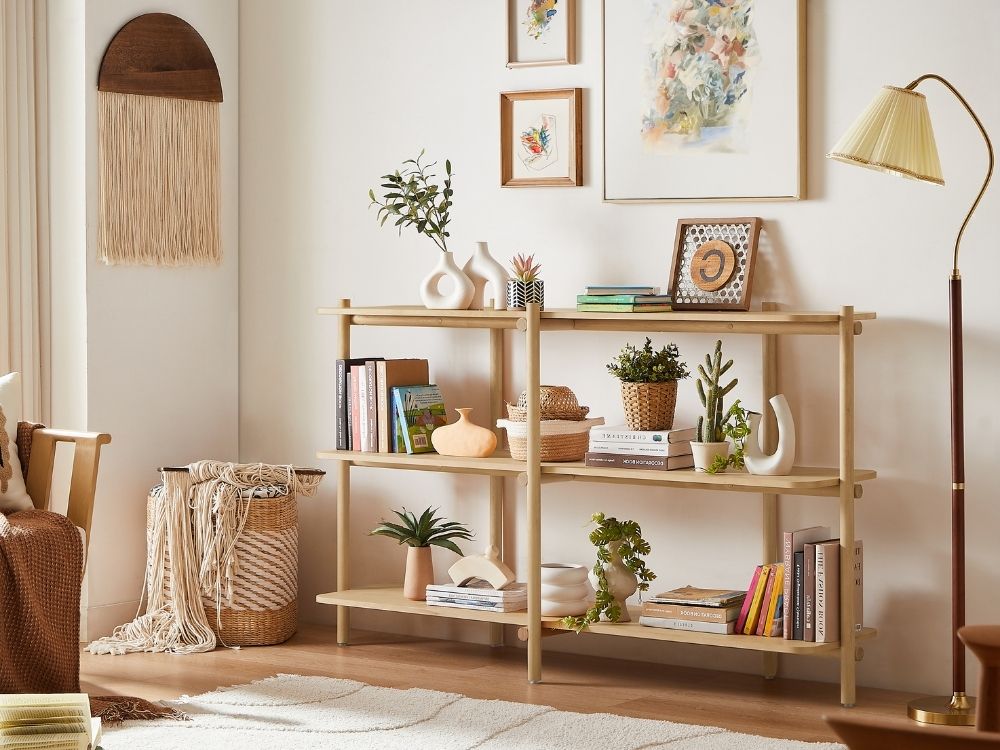 Lola Bookshelf