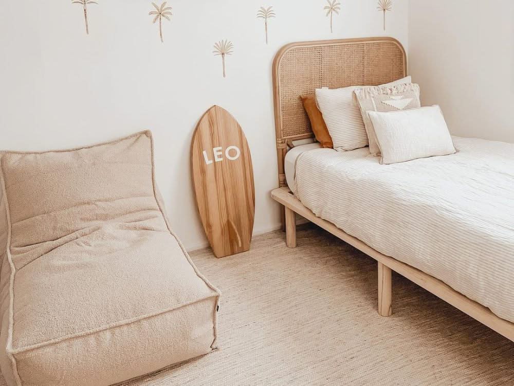 Cali Bed Base
