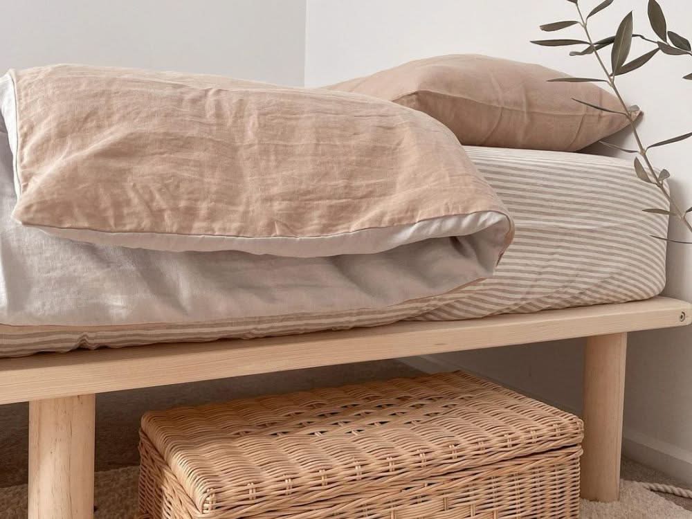Cali Bed Base