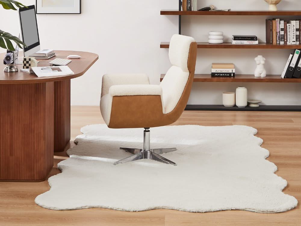 Jerome Wave-shaped Fluffy Rug