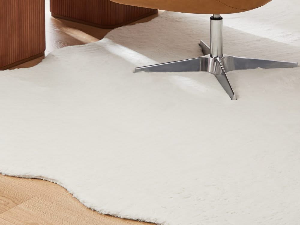 Jerome Wave-shaped Fluffy Rug