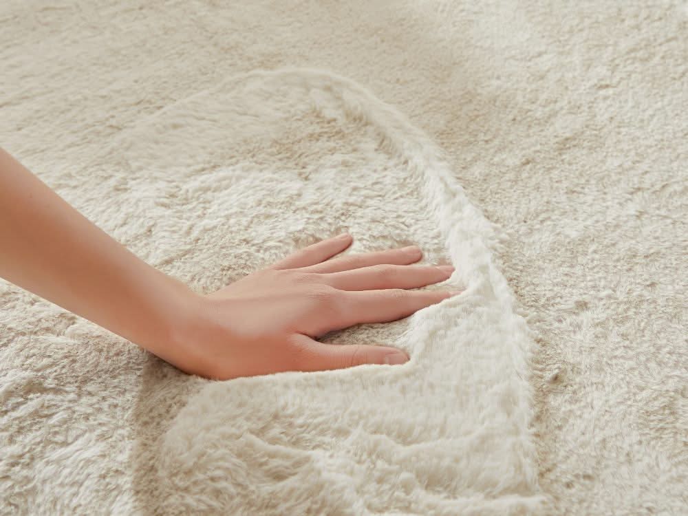 Jerome Wave-shaped Fluffy Rug