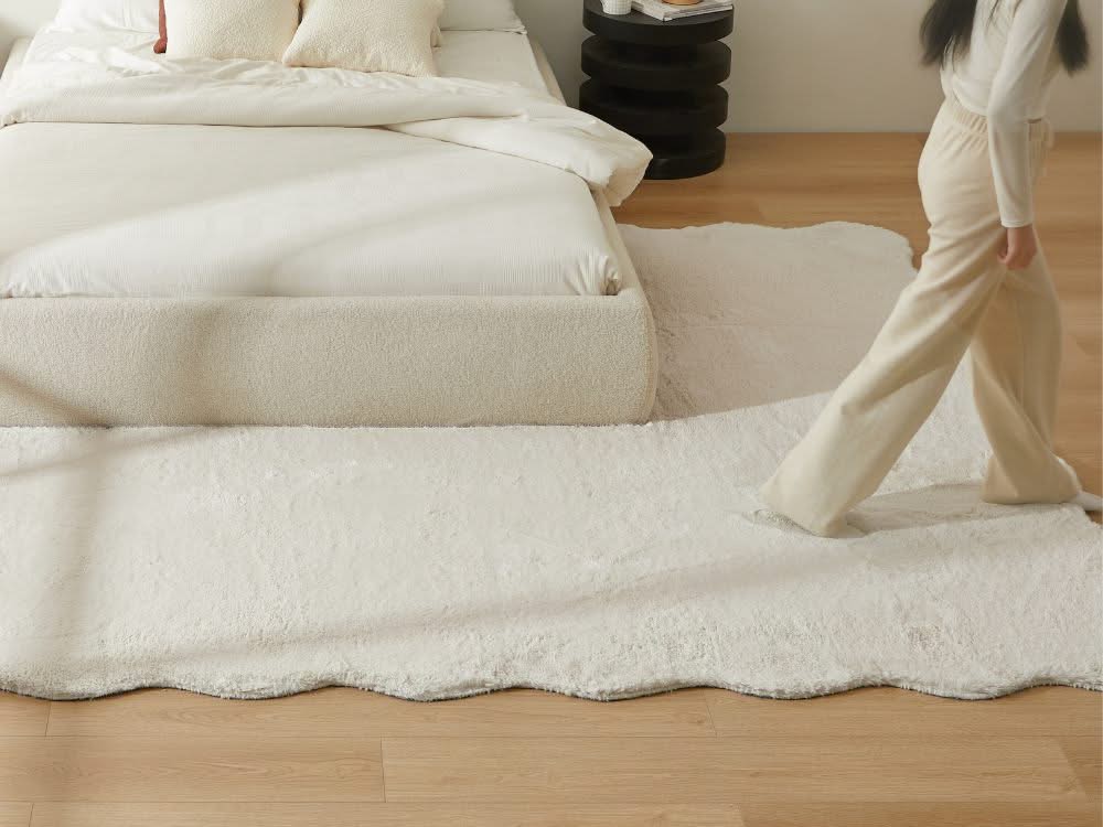 Jerome Wave-shaped Fluffy Rug
