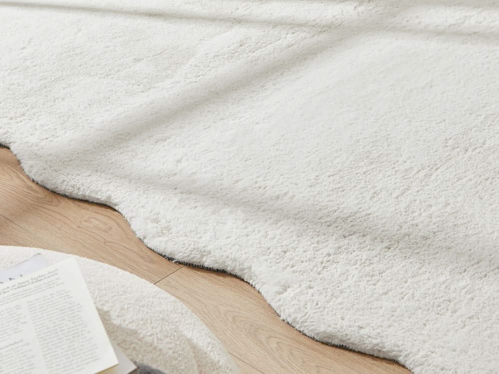 Jerome Wave-shaped Fluffy Rug