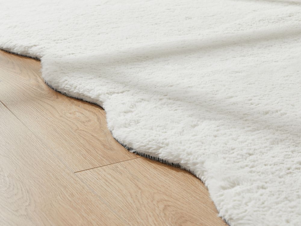 Jerome Wave-shaped Fluffy Rug