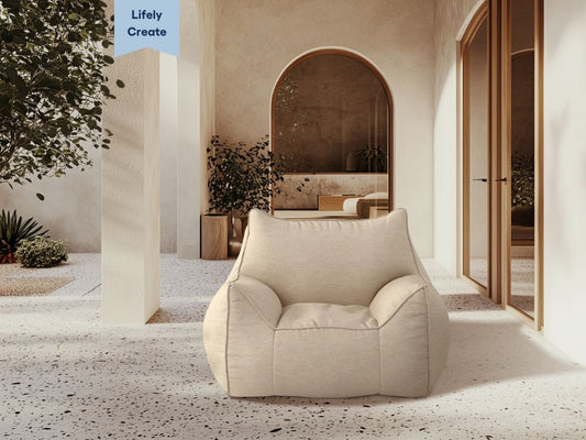 Lia Armchair