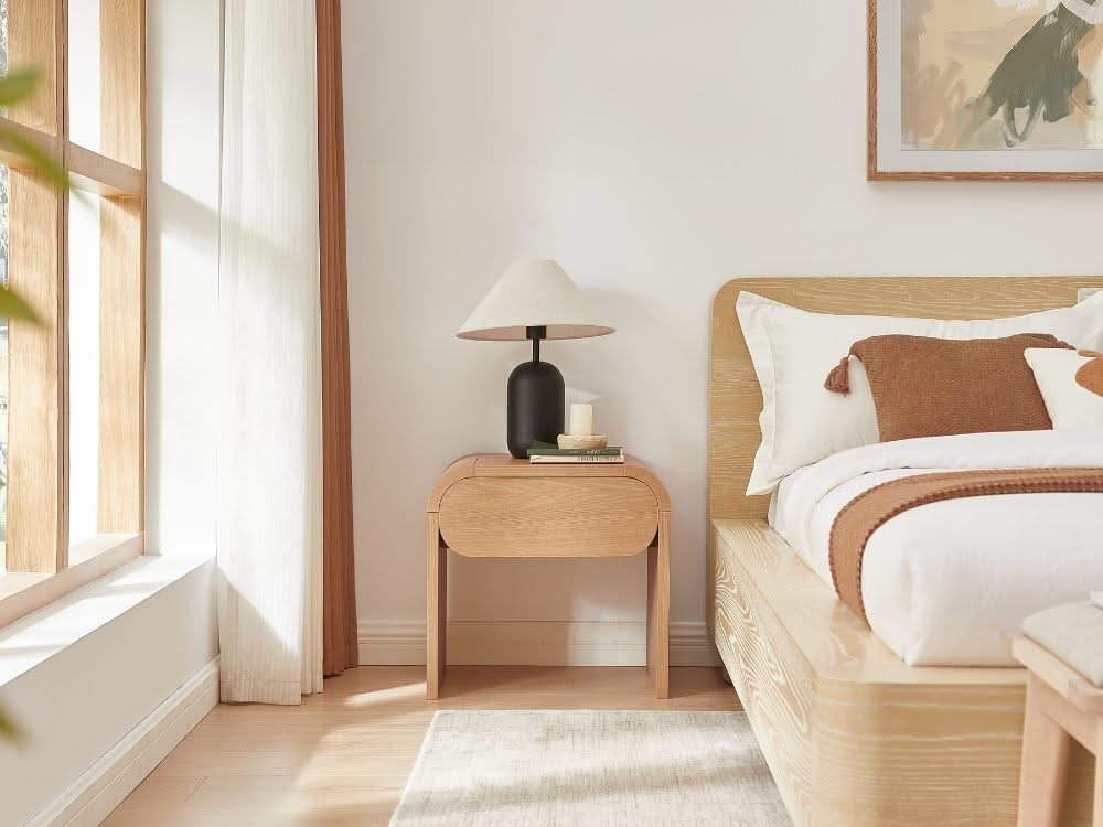 Odeon Bedside Table