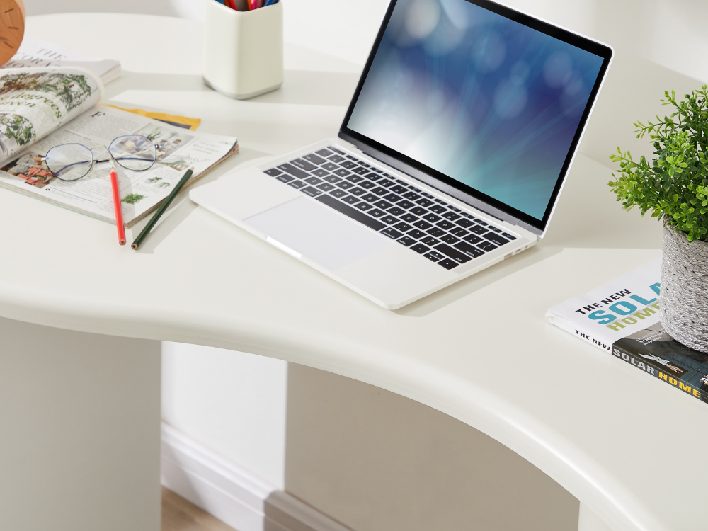 Pebble Desk