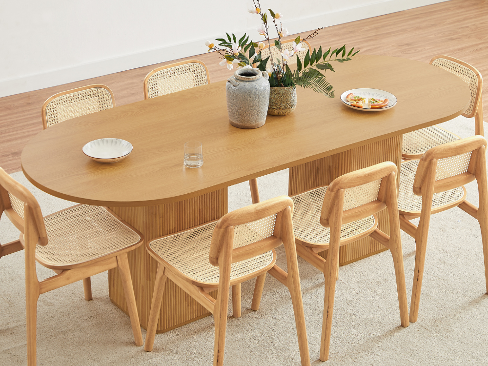 Oval 8 seater dining table hotsell