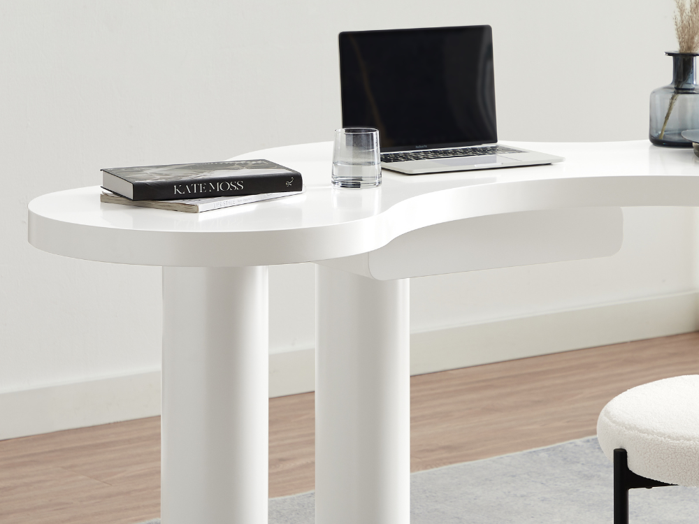 Amelia  Office Desk