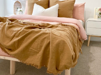 Cali Bed Base